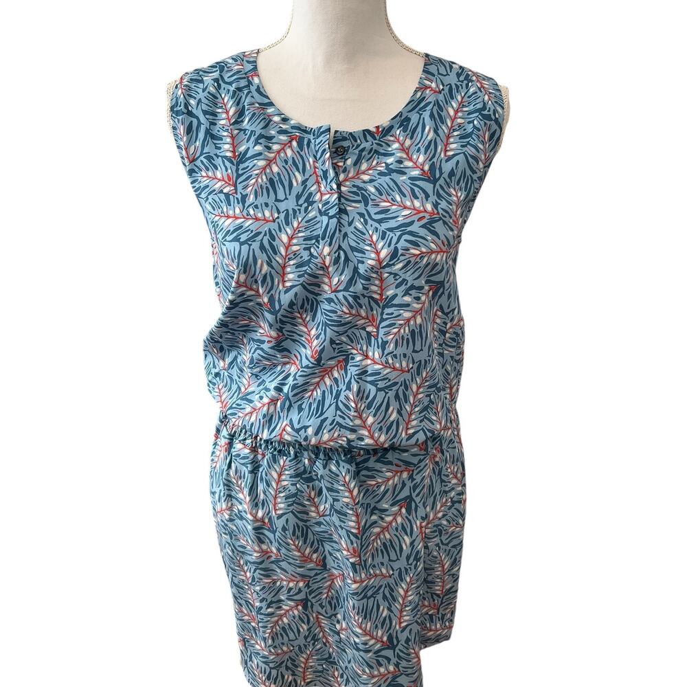 Boutique brand Bella Luxx Silk Casual Dress Blue Tropical Print M
